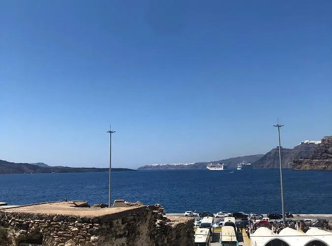 Ginger Amazing View Volkano , Oia, Fira And Caldera